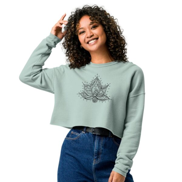 Lotus Flower | Cropped Sweatshirt